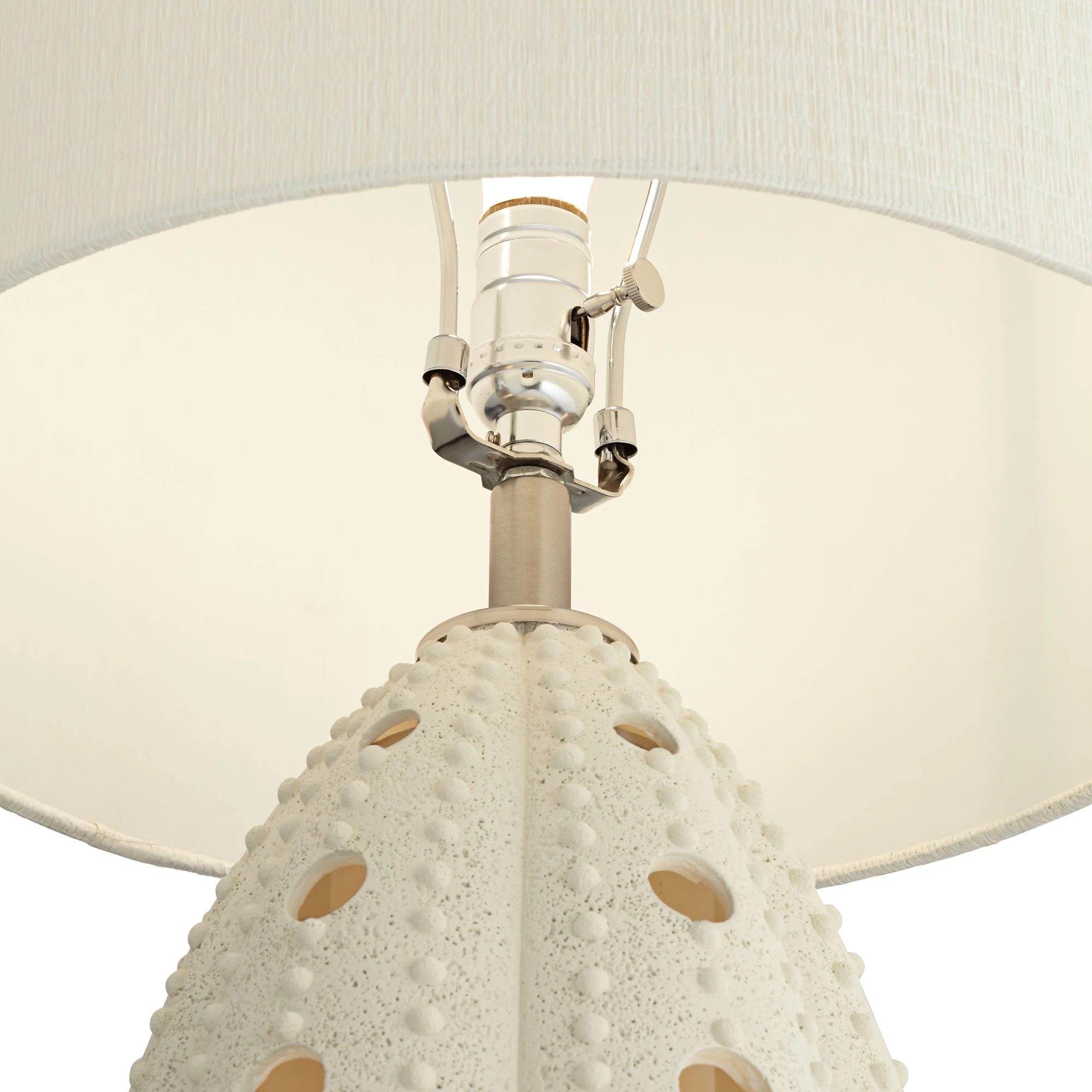 White Sea Urchin Table Lamp 3 White Sea Urchin Table Lamp - Image 3