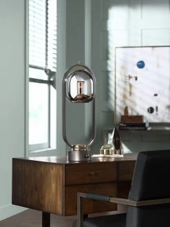 Saint Mila Table Lamp